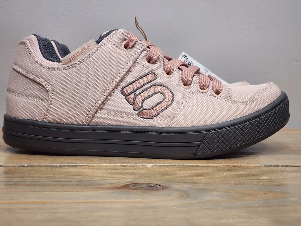 Five Ten Freerider Canvas Women's Mountain Cycling Sneakers Pink Size 7.5